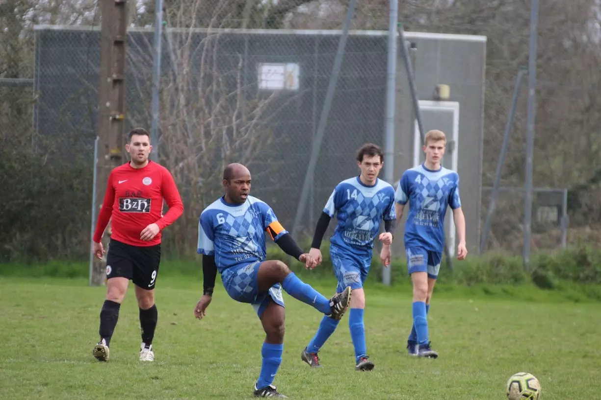 Statistiques du joueur: Nomane CHIFFAIN. Poste: Defenseur saison: 2021/2022  - Foot SEPQ - Football QUEDILLAC