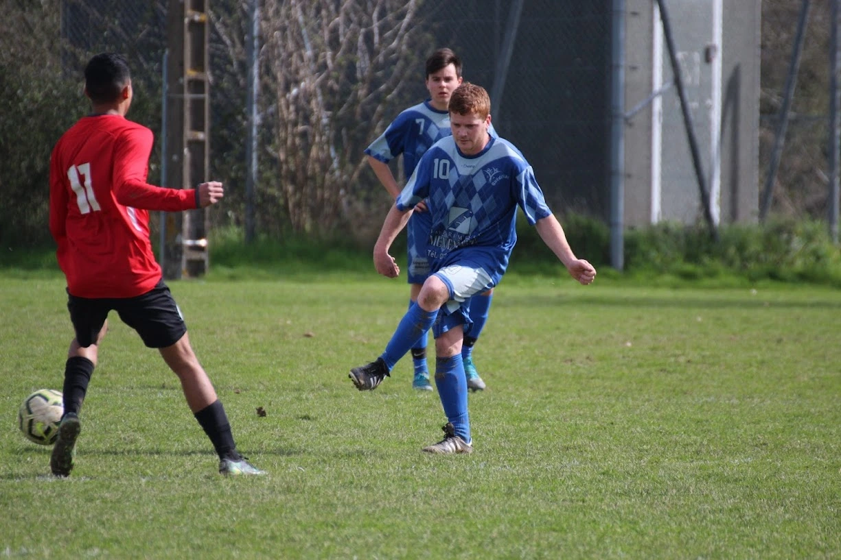 Statistiques du joueur: William DODIN. Poste: Milieu saison: 2021/2022 et décisif 3 fois - Foot SEPQ - Football QUEDILLAC