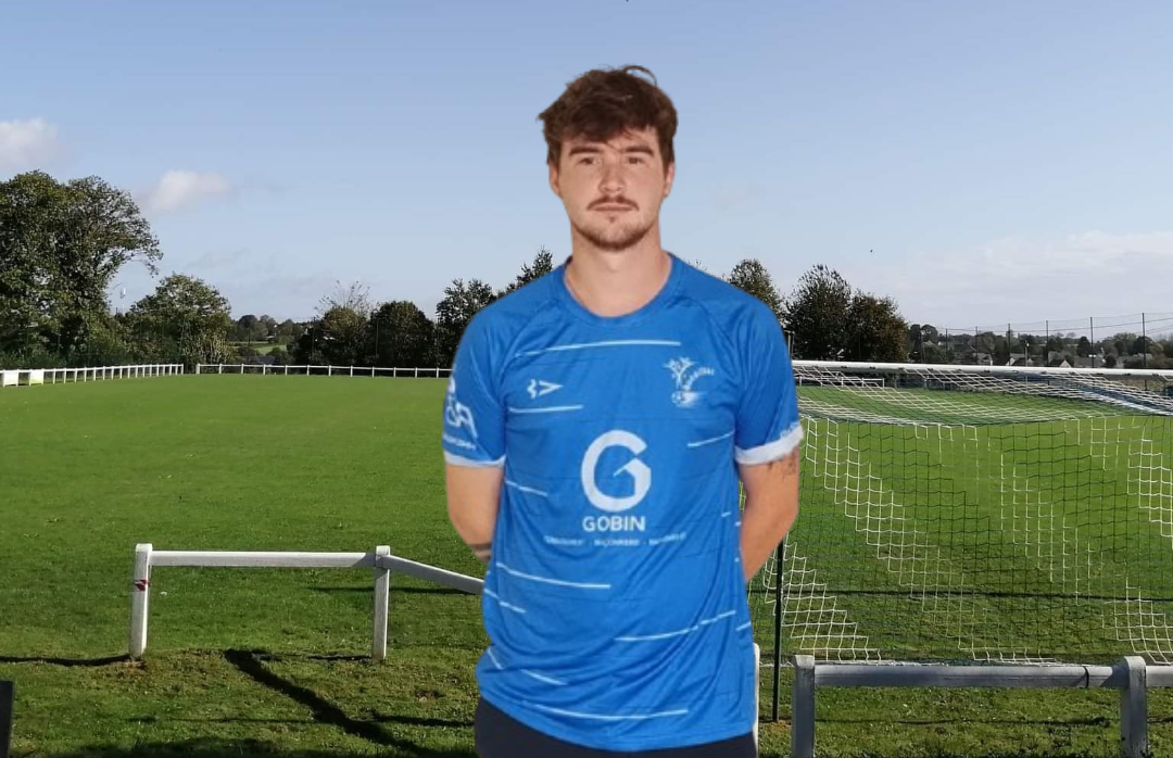 Statistiques du joueur: Steven Payoux. Poste: Milieu saison: 2026/2027  - Foot SEPQ - Football QUEDILLAC